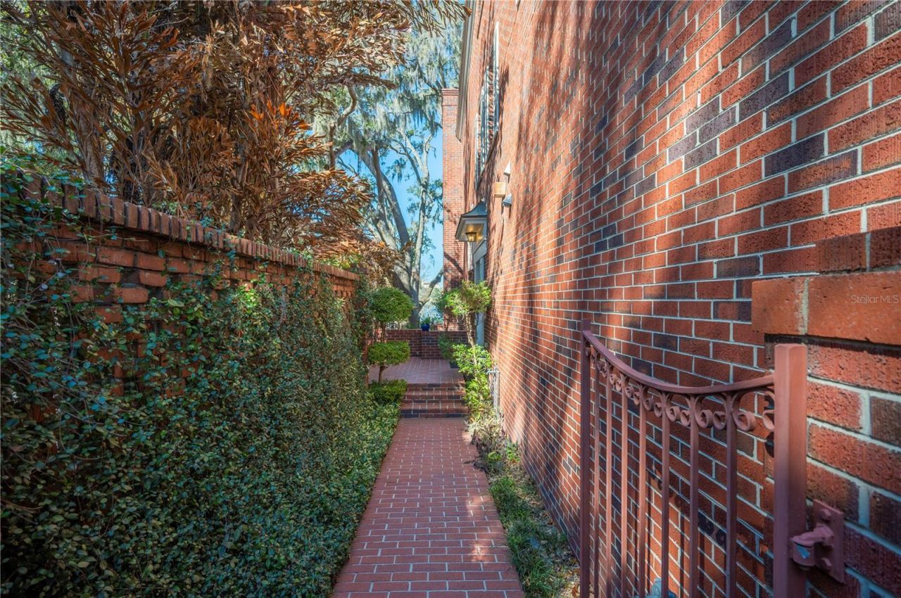 155 Lake Morton Drive, Unit 1, Lakeland, FL 33801 Photo