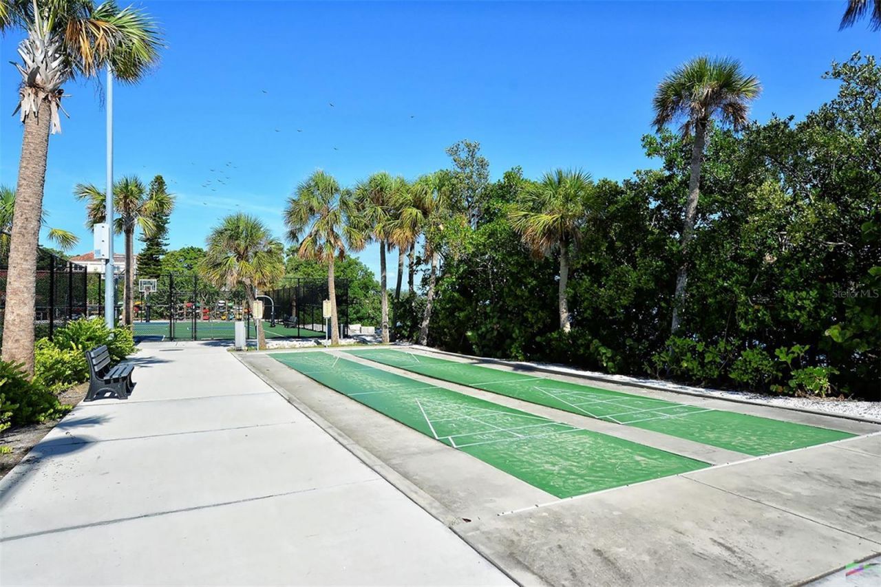 5055 Gulf Of Mexico Drive , Unit 412, Longboat Key, FL 34228 Photo