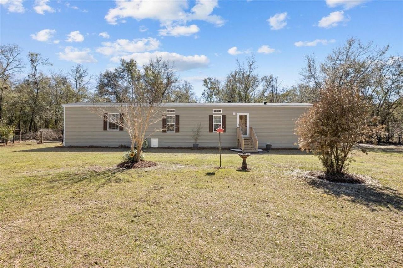 775 SW Choctaw Avenue, Fort White, FL 32038 Photo
