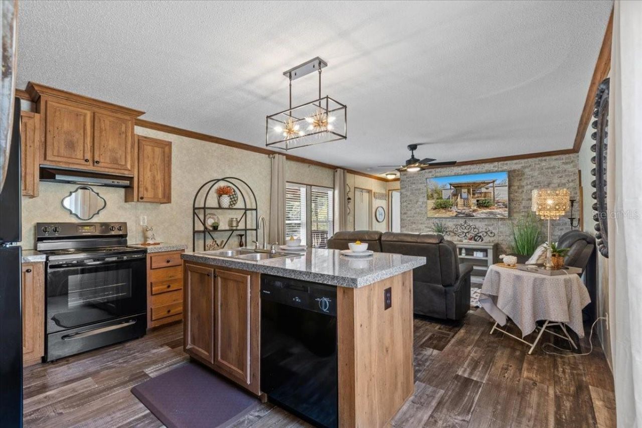 771 & 775 SW Choctaw Avenue, Fort White, FL 32038 Photo