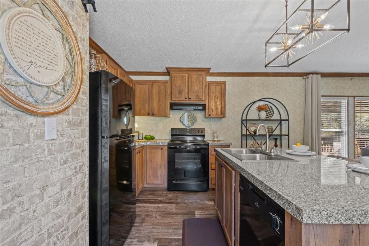 771 & 775 SW Choctaw Avenue, Fort White, FL 32038 Photo