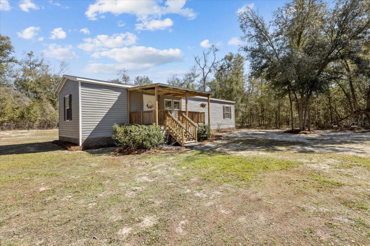 771 & 775 SW Choctaw Avenue, Fort White, FL 32038 Photo