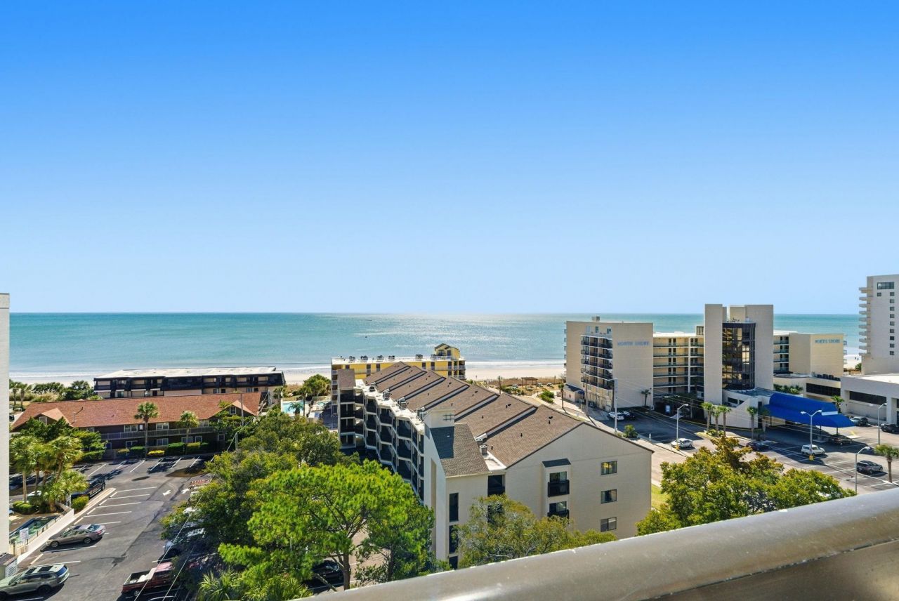 210 75th Ave. N  Photo 18