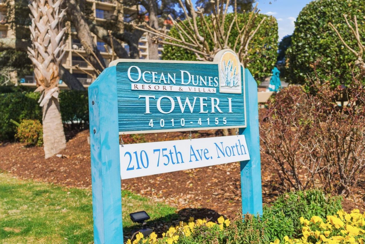 210 75th Ave. N  Photo 8