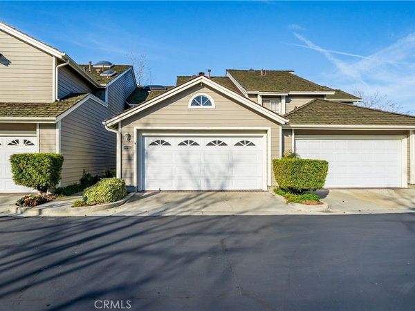 500 Stoneham Court, Unit 102, Long Beach, CA 90803