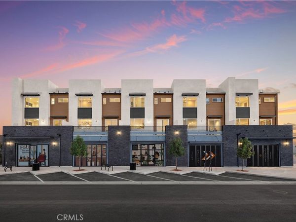 11702 Arkansas Street, Unit B, Artesia, CA 90701