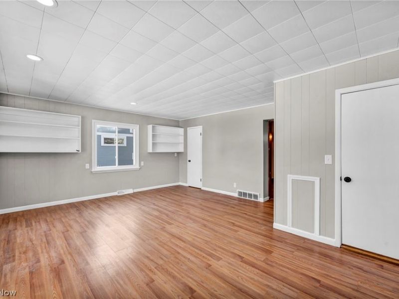 257 E 270th Street, Euclid, OH 44132 Photo 10