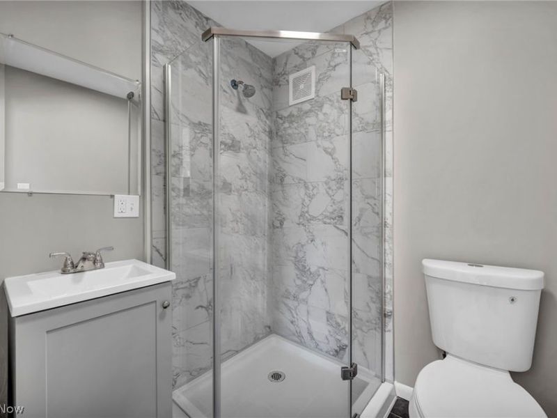 257 E 270th Street, Euclid, OH 44132 Photo 32