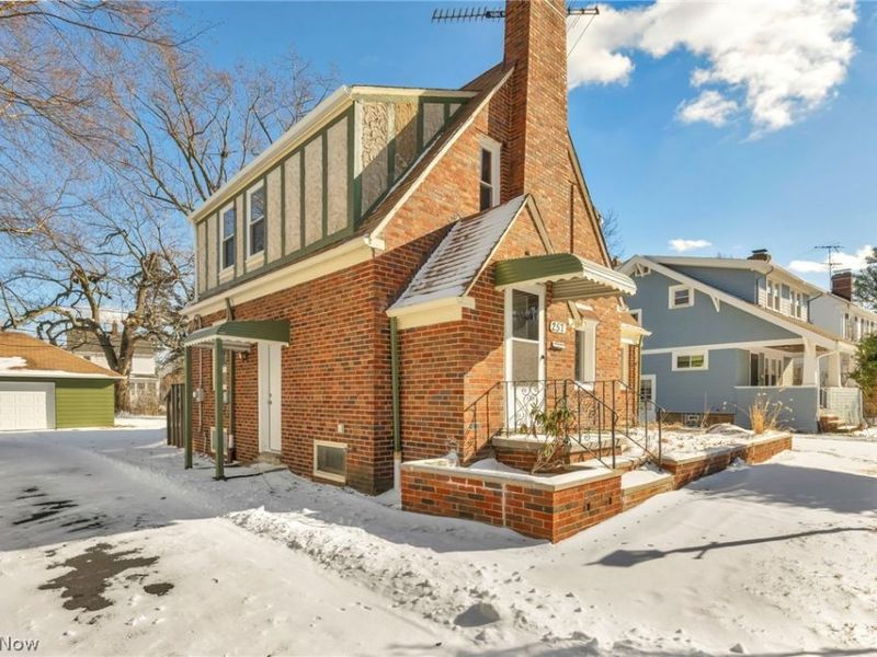 257 E 270th Street, Euclid, OH 44132 Photo 5