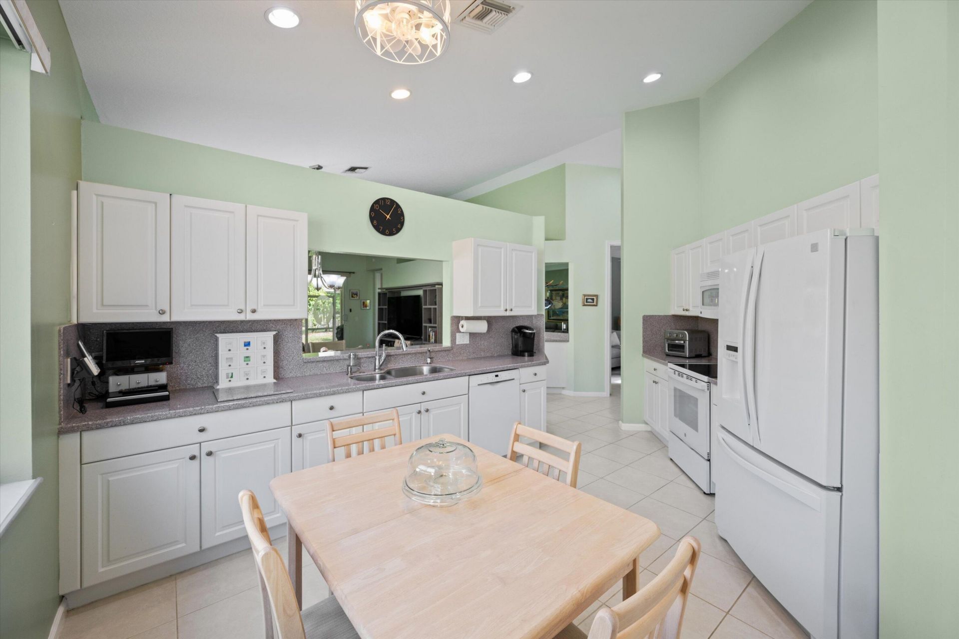 9078 Bay Point Circle, West Palm Beach, FL 33411 Photo