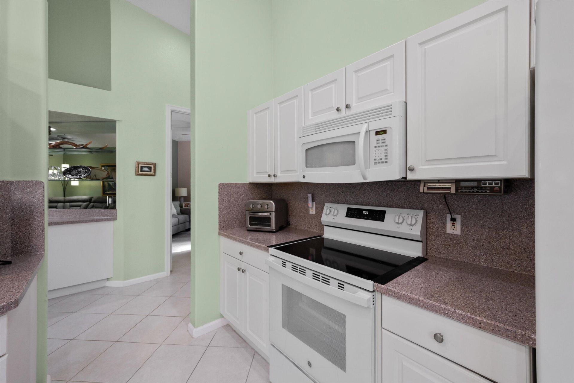 9078 Bay Point Circle, West Palm Beach, FL 33411 Photo