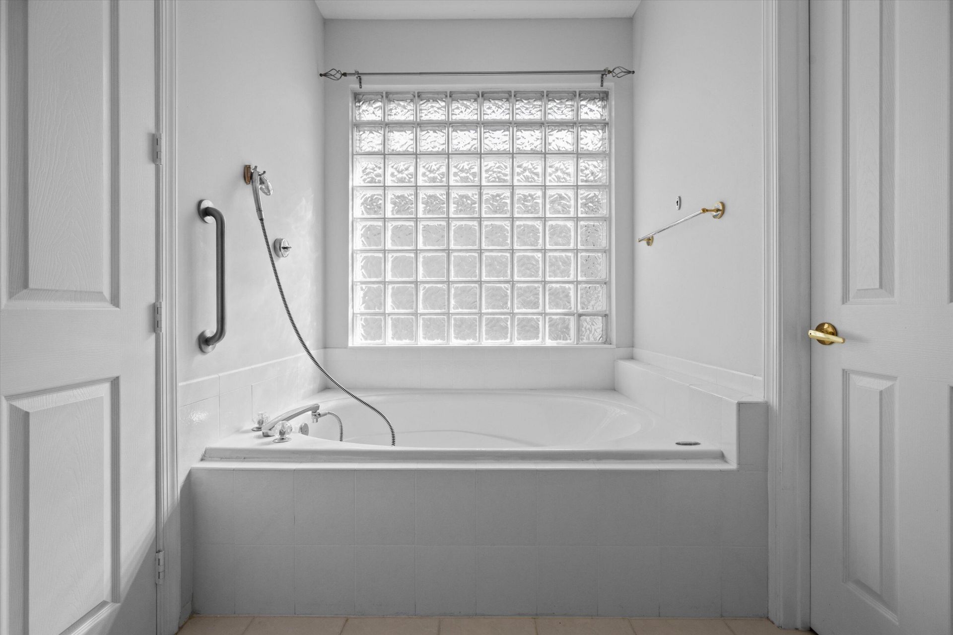 9078 Bay Point Circle, West Palm Beach, FL 33411 Photo