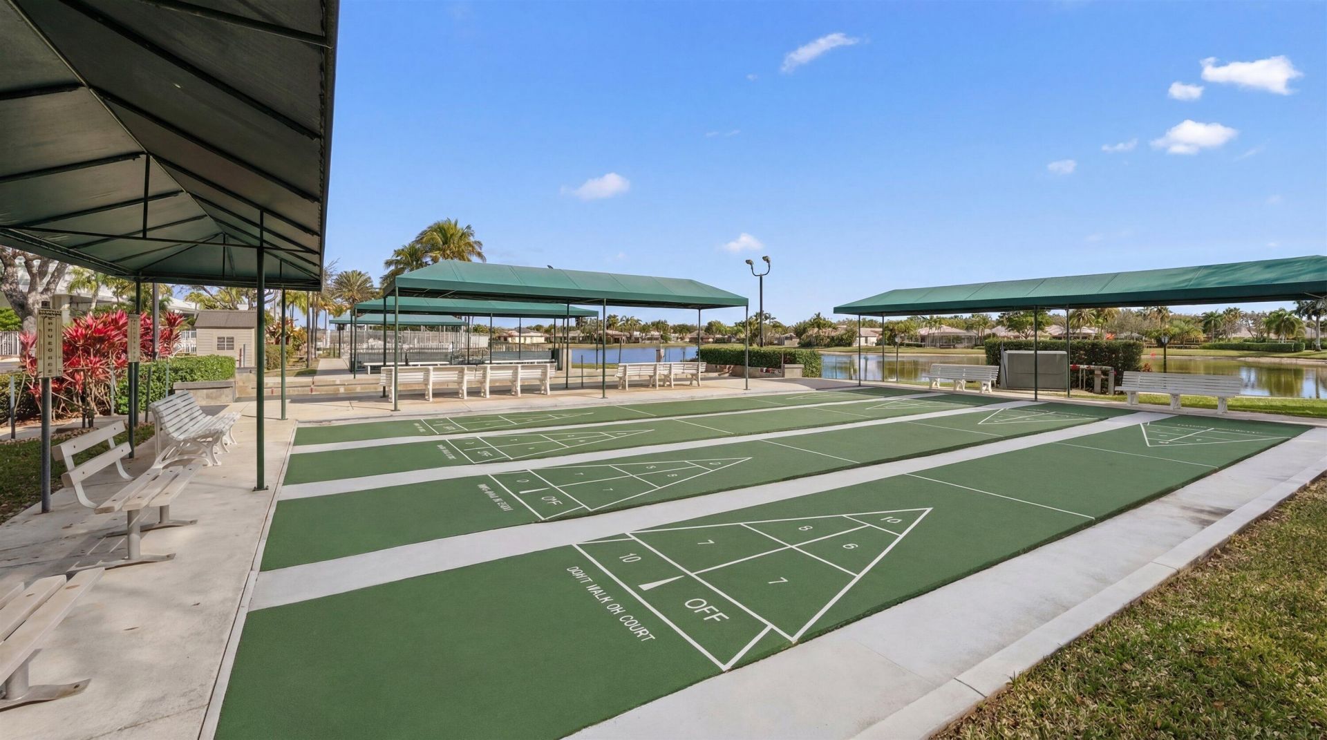 9078 Bay Point Circle, West Palm Beach, FL 33411 Photo