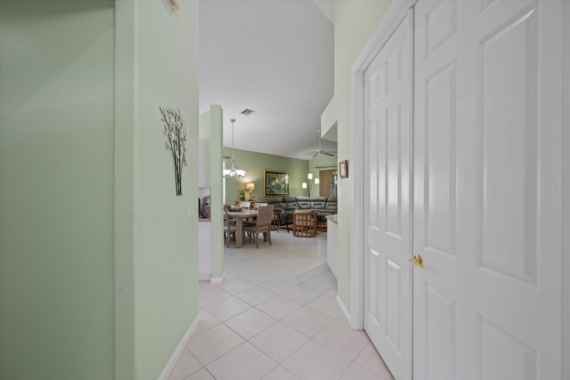 9078 Bay Point Circle, West Palm Beach, FL 33411 Photo