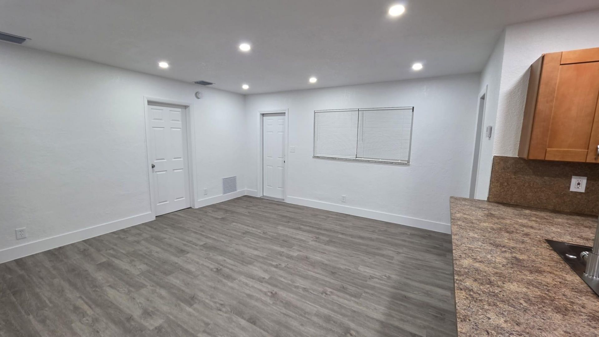 618 SW 14th Terrace, Unit 5, Fort Lauderdale, FL 33312 Photo