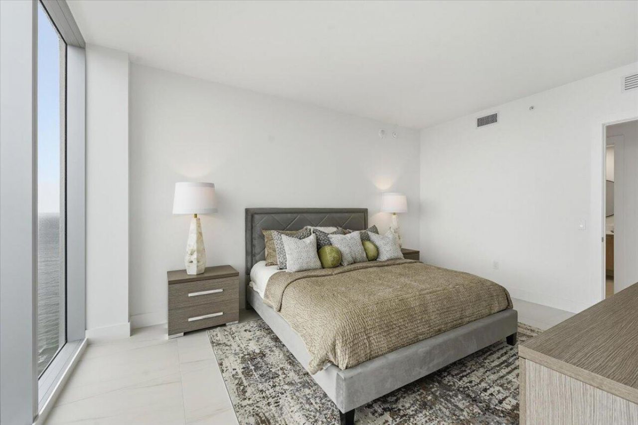 151 N Seabreeze Boulevard, Unit 2204 E, Fort Lauderdale, FL 33304 Photo