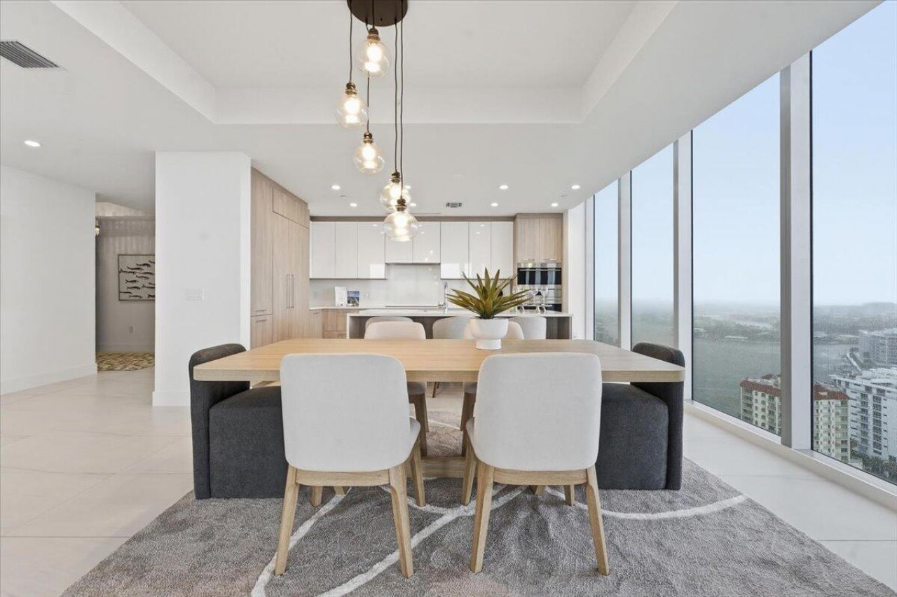 151 N Seabreeze Boulevard, Unit 2204 E, Fort Lauderdale, FL 33304 Photo