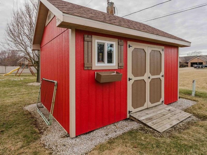 119 Warnecke Drive, Clyde, OH 43410 Photo 14