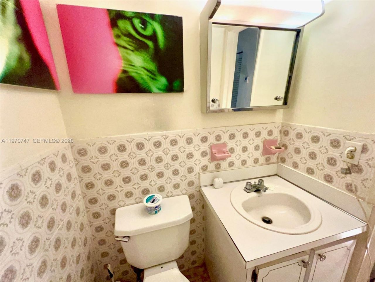 1658 Bay Rd , Unit 203, Miami Beach, FL 33139 Photo