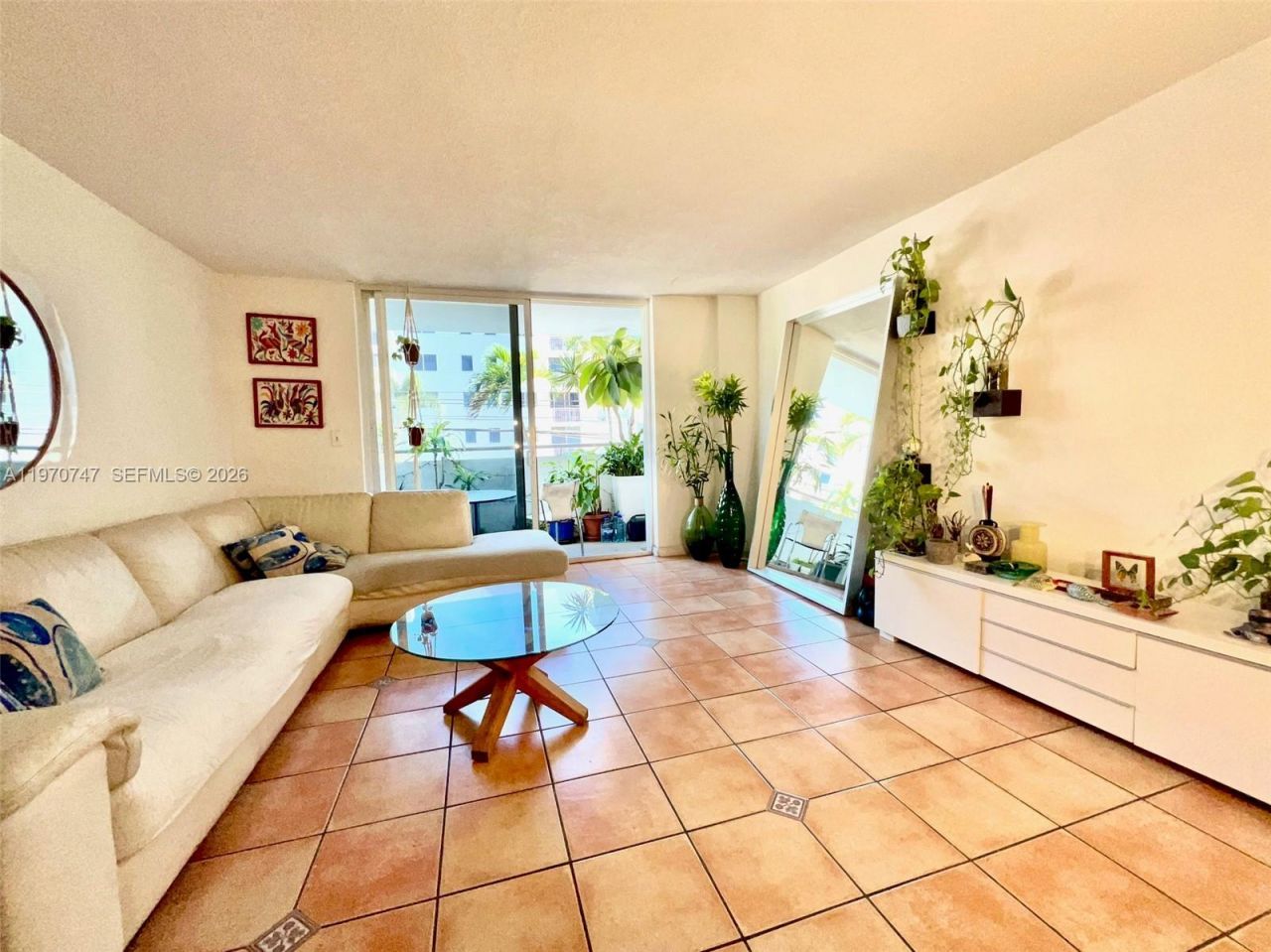 1658 Bay Rd , Unit 203, Miami Beach, FL 33139 Photo