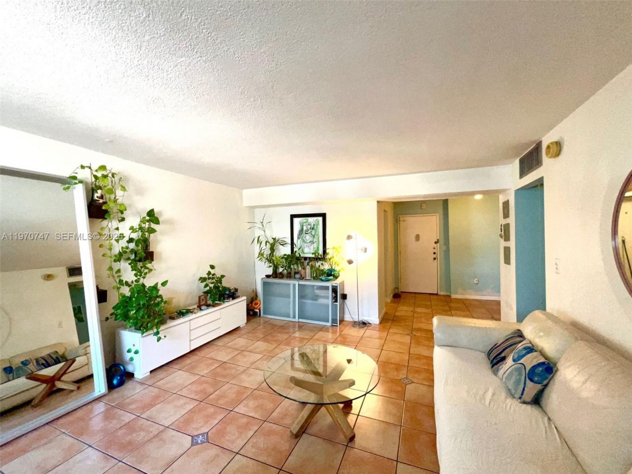 1658 Bay Rd , Unit 203, Miami Beach, FL 33139 Photo