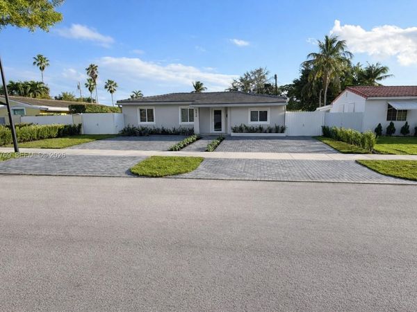 6416 SW 15th St, West Miami, FL 33144