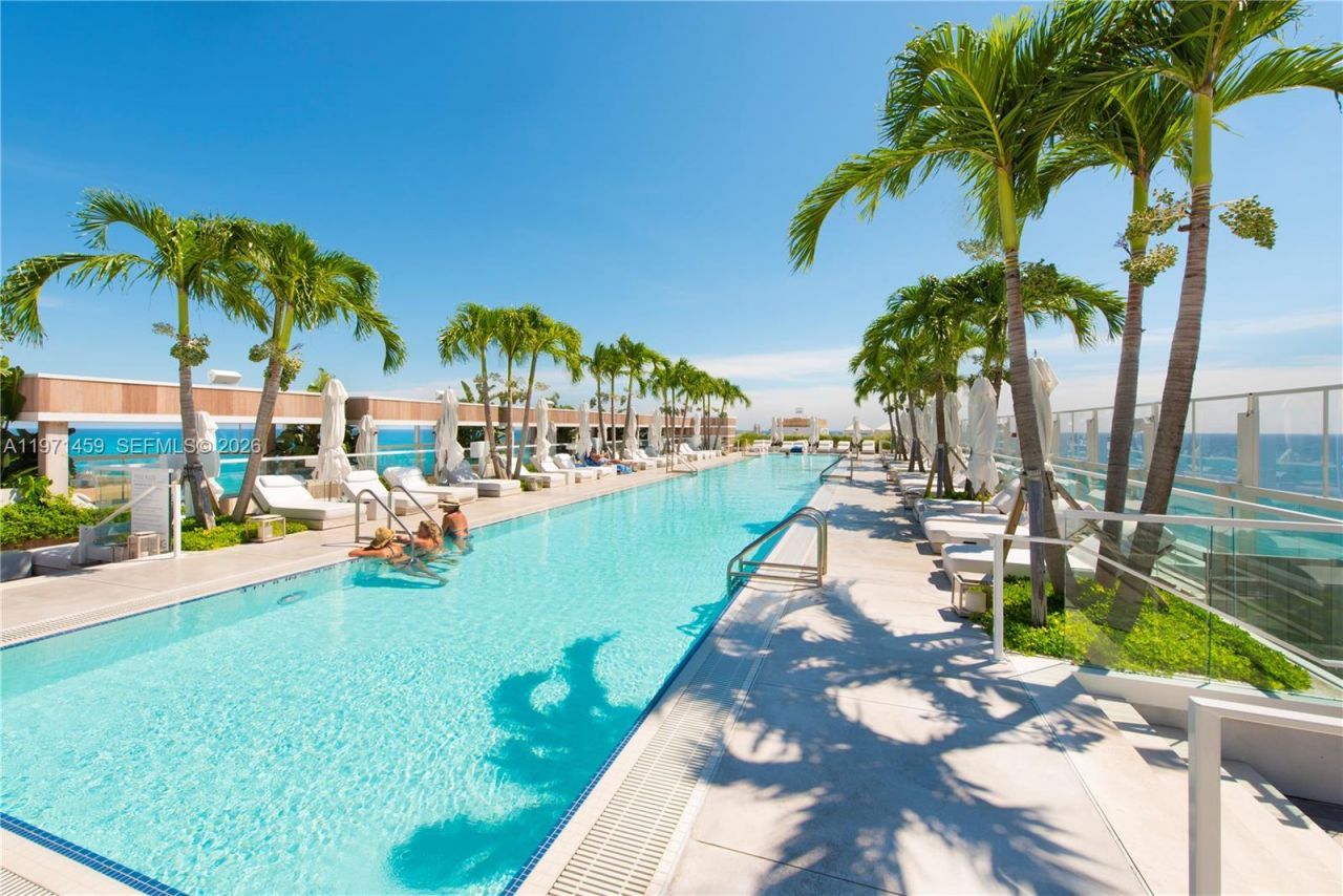 102 24th St, Unit 904, Miami Beach, FL 33139 Photo