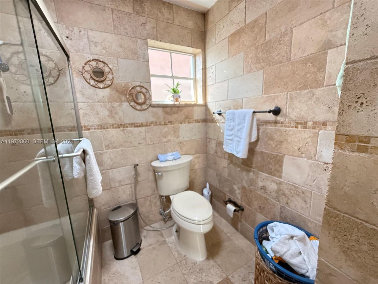 8648 NW 1st Ln, Miami, FL 33126 Photo