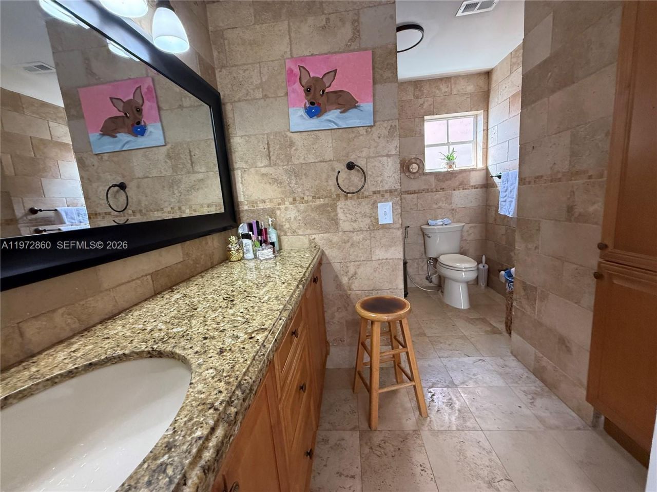 8648 NW 1st Ln, Miami, FL 33126 Photo