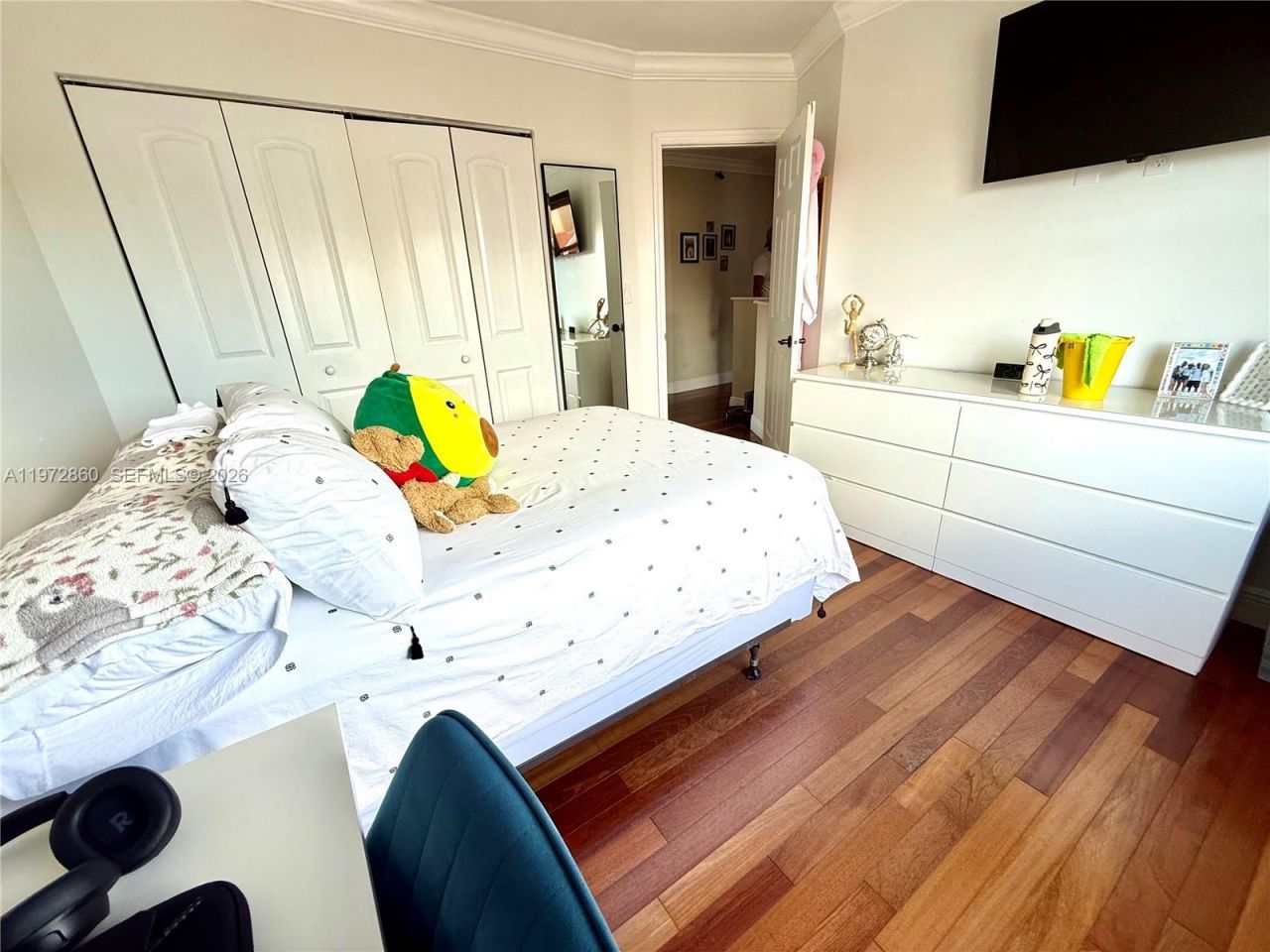 8648 NW 1st Ln, Miami, FL 33126 Photo