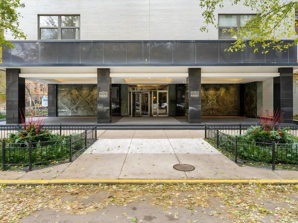 1445 N State Parkway, Unit 1904, Chicago, IL 60610