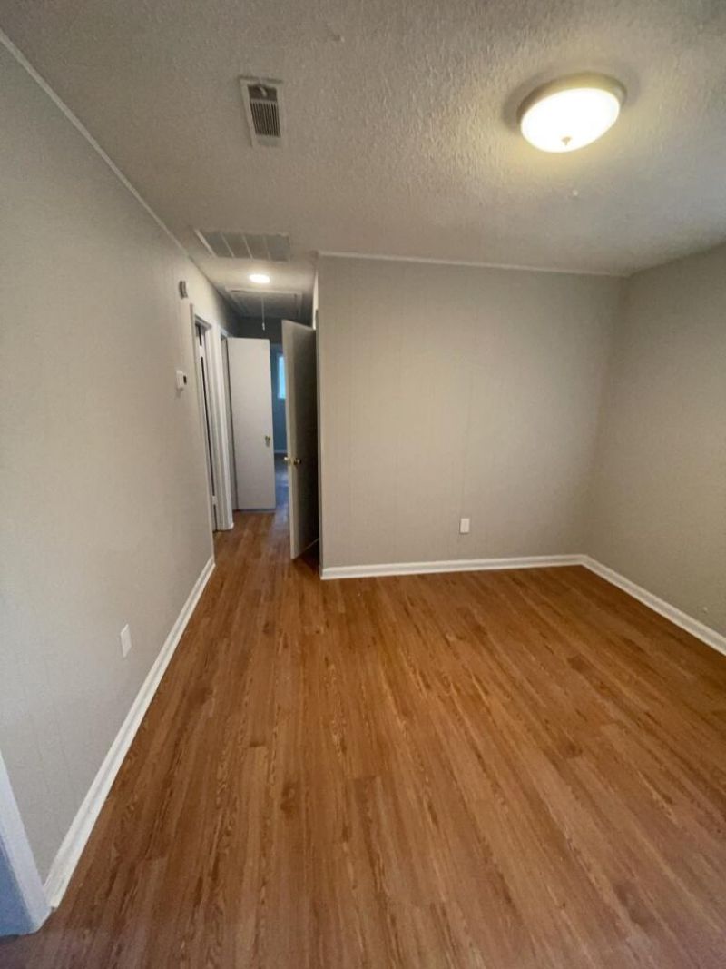 202 Barshay Drive Photo 13