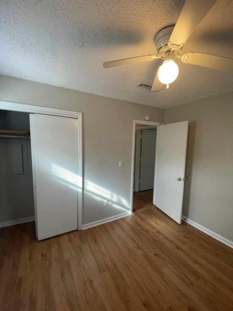 202 Barshay Drive Photo 15