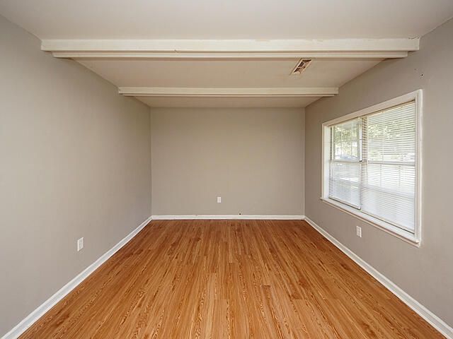 202 Barshay Drive Photo 4