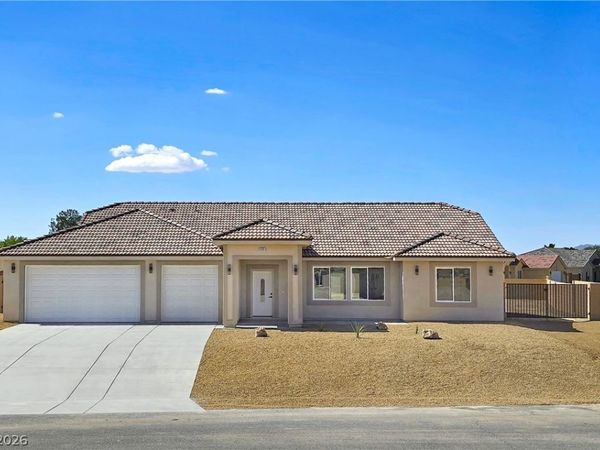 6920 Longmeadow Drive , Pahrump, NV 89061