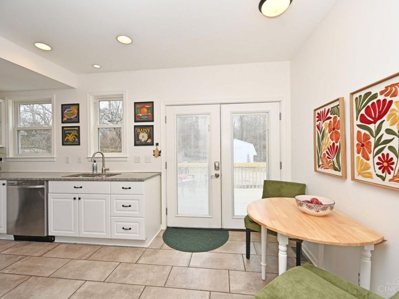 6876 Esther Lane, Madeira, OH 45243 Photo 11