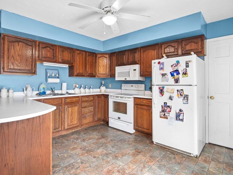 840 Easy St, Manchester Twp, OH 45144 Photo 9