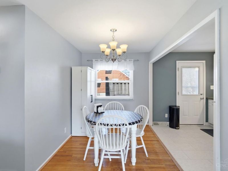 10514 Thornview Drive, Sharonville, OH 45241 Photo 7