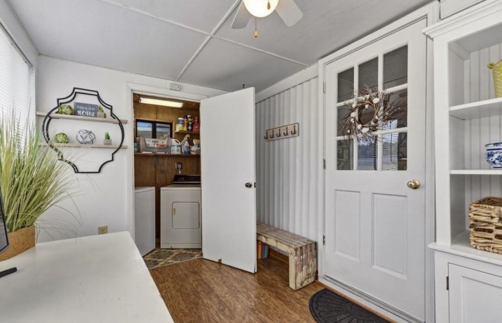 907 Horne Ave.  Photo 15