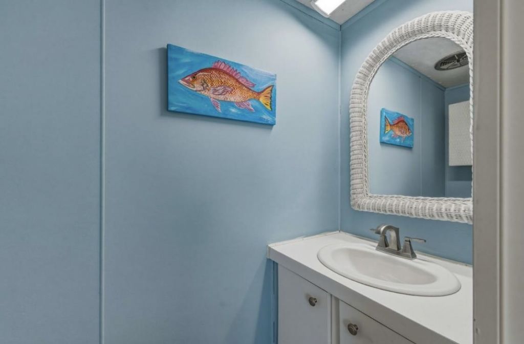 907 Horne Ave.  Photo 17