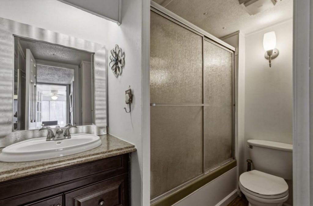 907 Horne Ave.  Photo 23