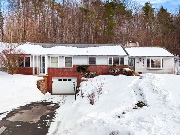 38 Forest Road, Utica, NY 13501