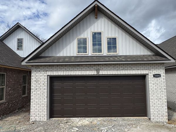 3504 Oakland Rd , Springfield, TN 37172