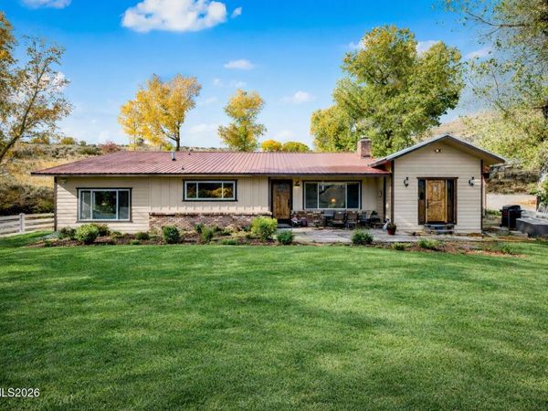 14005 N Red Rock Road, Reno, NV 89508