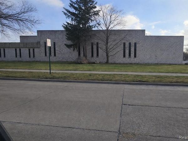 5848 Hubbard Street , Garden City, MI 48135