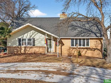 7812 Jackson Street, Omaha, NE 68114