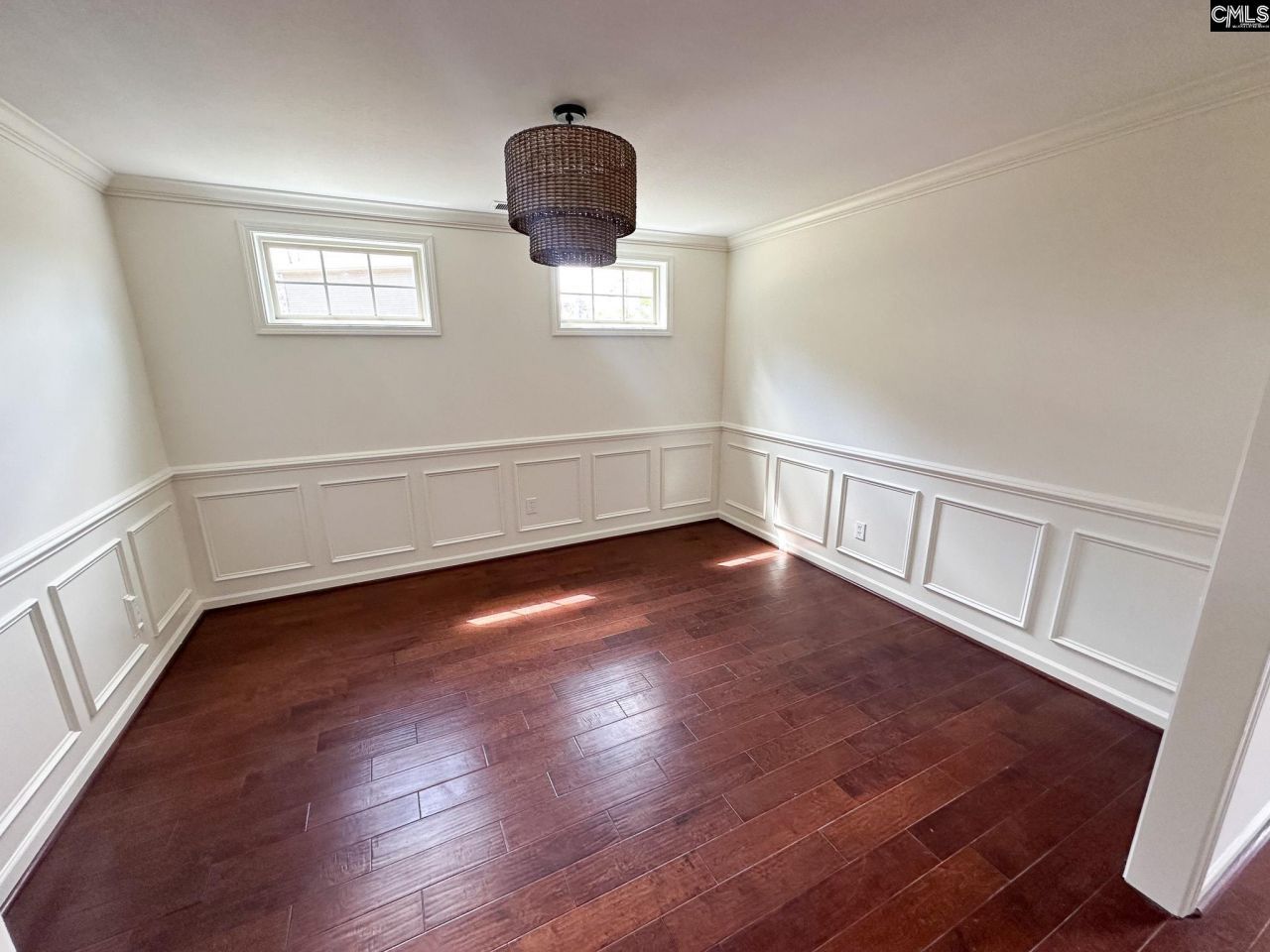 393 Blythe Creek Drive  Photo 7