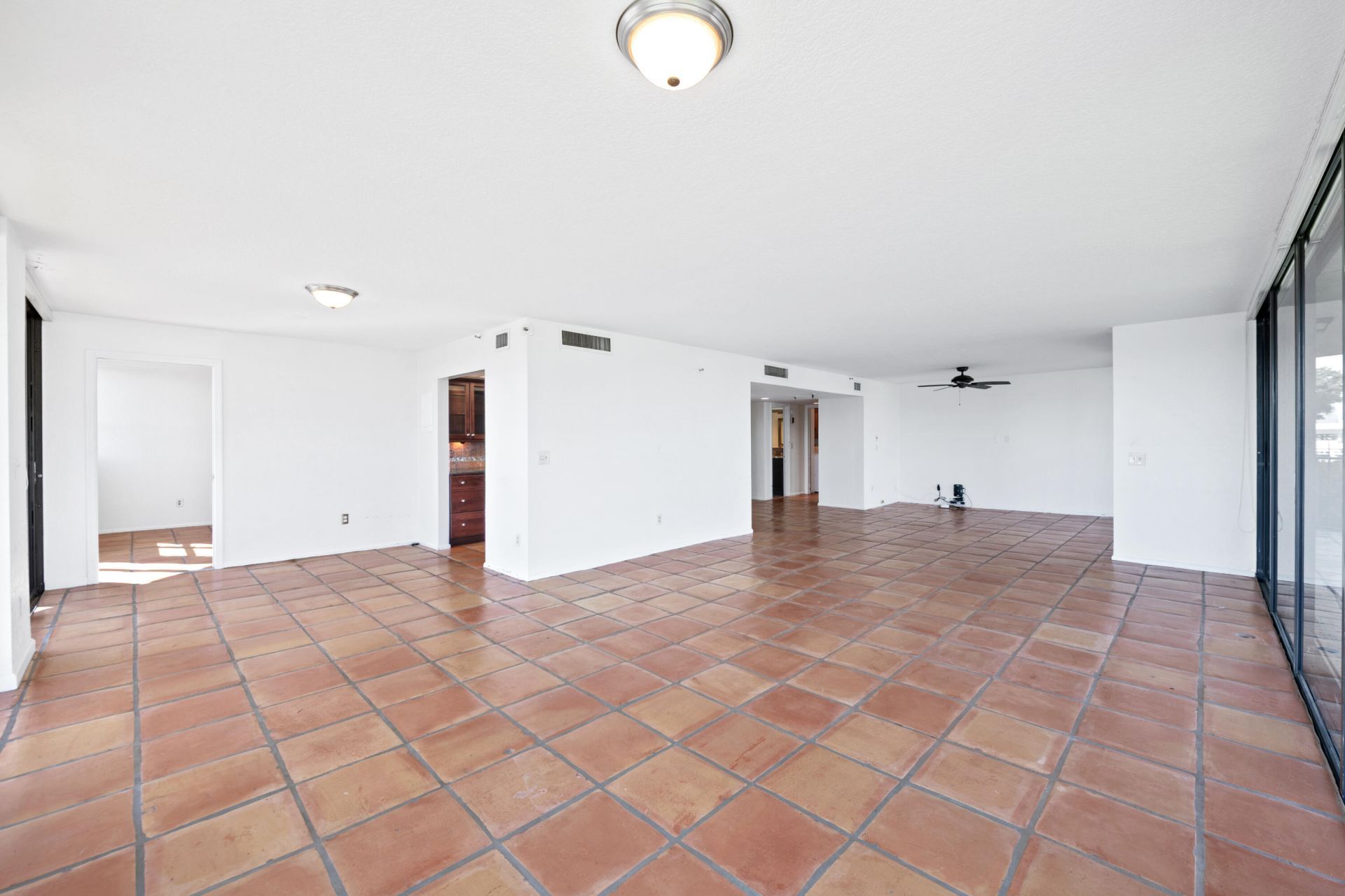 899 Jeffery Street, Unit 214, Boca Raton, FL 33487 Photo