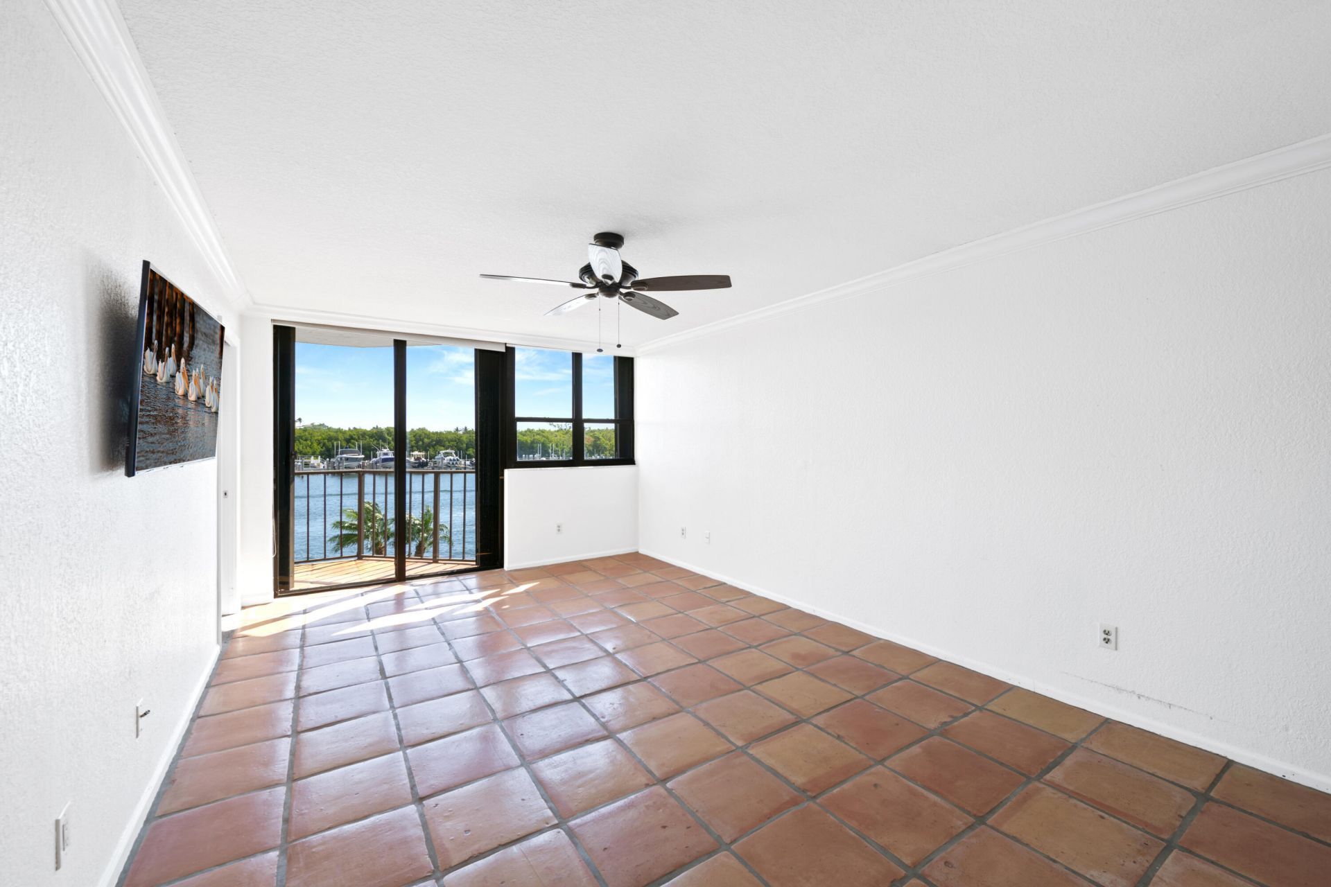 899 Jeffery Street, Unit 214, Boca Raton, FL 33487 Photo