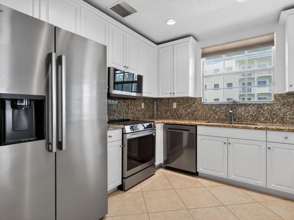 800 Juno Ocean Walk, Unit 304, Juno Beach, FL 33408